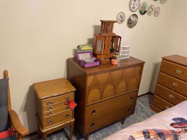 Jewelry drawer, dresser & all contents, #2932